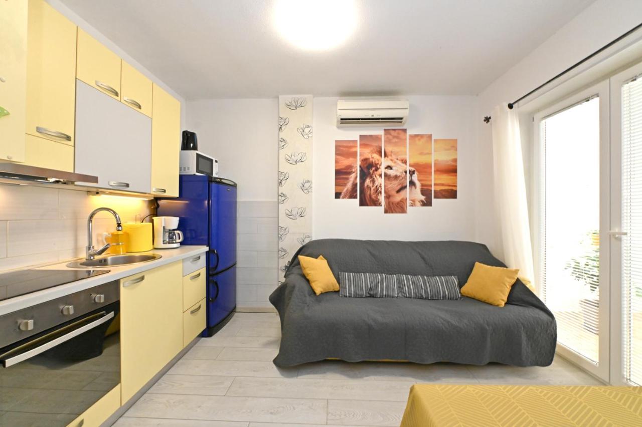 Апартаменти Apartman Blaz Пореч Екстер'єр фото